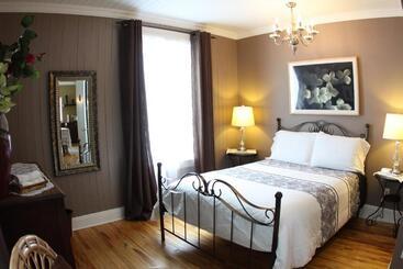 La Grange Aux Hiboux Gîte Et Restaurant B&b