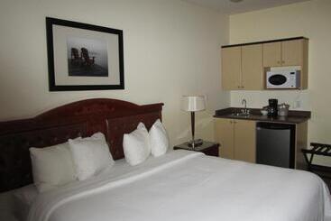 Trend Mountain Hotel & Conference Centre