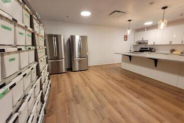 Wicked Hostels   Calgary