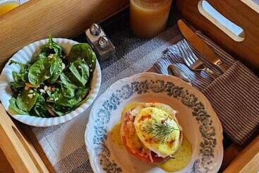 צימר Snug Harbour Inn