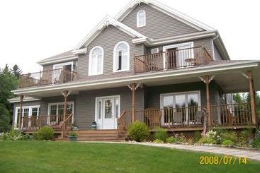 تختخواب و صبحانه Au Nidaigle