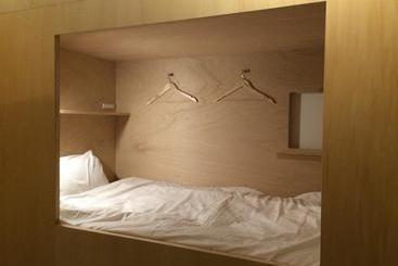 Kinco. Hostel+cafe Takamatsu, Setouchi