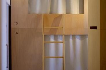 Kinco. Hostel+cafe Takamatsu, Setouchi