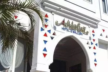 Arabianart Hotel & Gallery