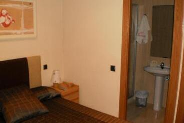 ホテル Restaurante El Colono