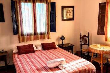 Retkeilymaja Casa Jazmin