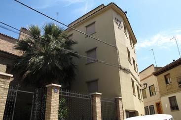 فندق صغير Hostal Casa Pepe