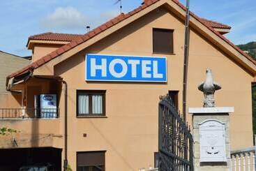 בית מלון כפרי Alina