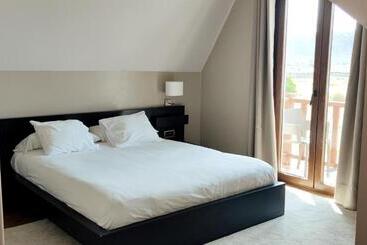 Отель As Garzas