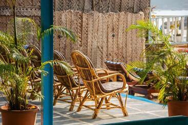 酒店 New Common Home