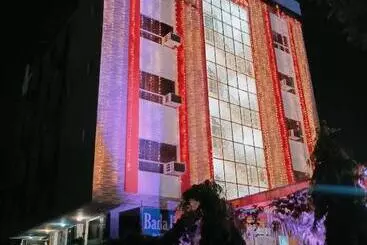 Hotel Omni Plaza