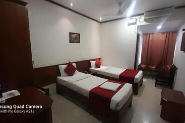 בית מלון כפרי Sayoojyam Residency