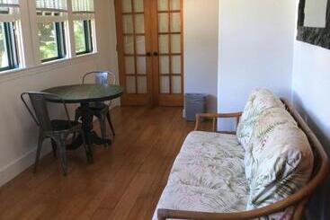 Banyan Tree B&b Retreat