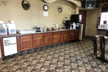 בית מלון כפרי Countryside Suites Omaha