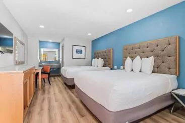 Motell Econo Lodge Inn & Suites