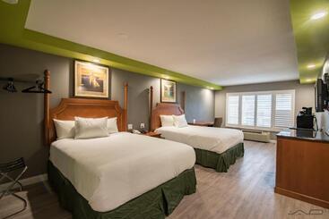 Отель The Seascape Inn