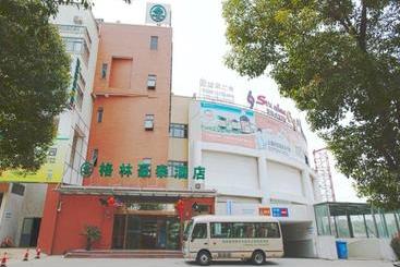 Szálloda Gtinn Shanghai Middle Xinfu Road Huazhi Rd Busines