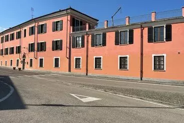 ホテル Dimora San Secondo