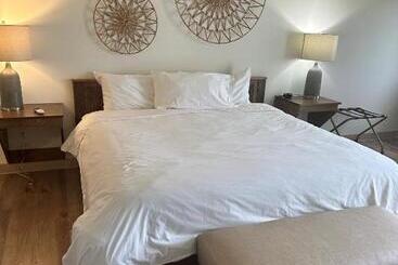 Отель Lakeview Hills Golf & Resort