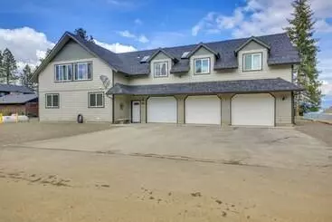 コテージ Beachfront Sagle Retreat W/ Boat Dock & Lift