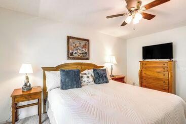 Ellijay Cottage W/ Creek Access & Private Hot Tub!