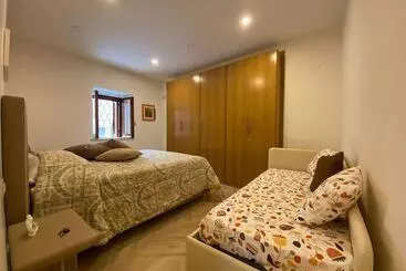 Reşedinta Modern And Cozy Home At 200 Meters To The Beach