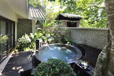 Litchi Garden Rainforest Hot Spring Resort