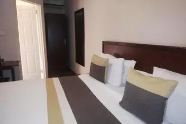 هتل The Tamek Palace