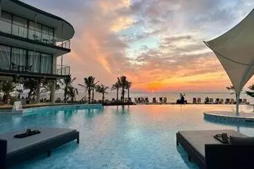 Hotelli Atlantis Manor