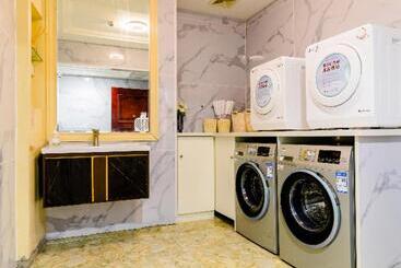 Borrman Hotel Zhanjiang Dingsheng Plaza Seaside Park