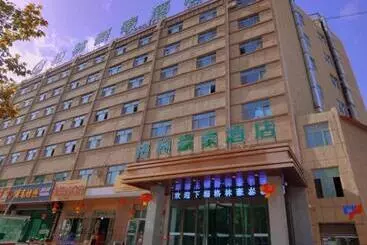Hotelli Green Tree Inn Yecheng County Zero Kilometer