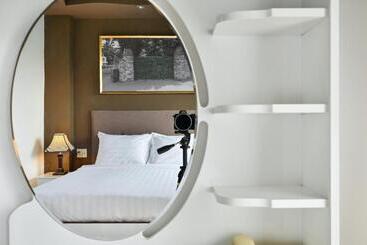 هتل The Noble Swan Woodpark