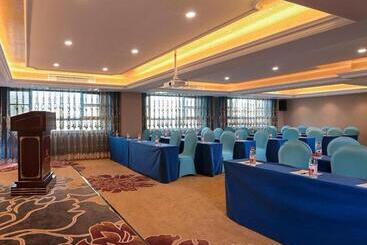 Vienna Hotel Anhui Wuhu Fangte Nanxiangwanshang