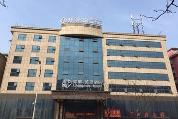 Chonpines Hotels·xinyu Baoshi Park