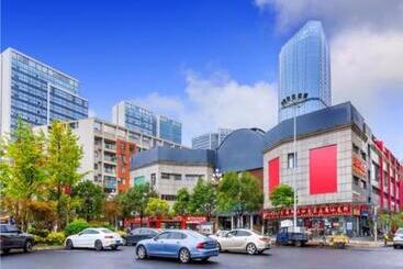 Hotel City Comfort Inn Guiyang Wanda Plaza Jiufu City