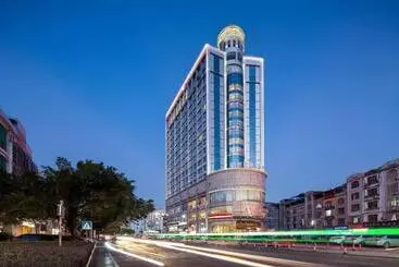 ホテル Ramada By Wyndham Liuzhou Luzhai