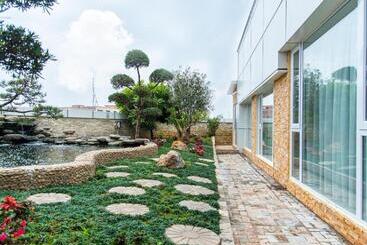 Lavande Hotel Foshan Gaoming Meidi Luhu