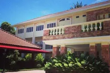 Hotel Nina