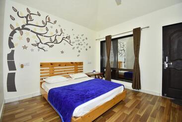 Kamshet Highland Glamping Resort