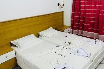 Hotel Best Beach  Family Only