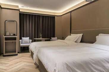 Hôtel Ramada Encore By Wyndham Wuhan Int L Conference Center