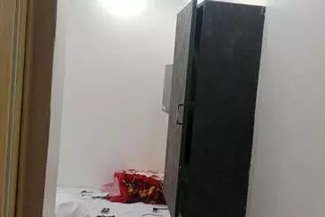 Pension S.r Royale