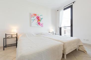 דירות לתיירים Mandariniers