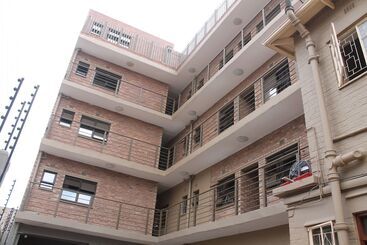 Pension (Hôtel basse catégorie) Miraton Guest Lodge