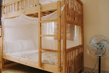 White House Of Tanzania   Hostel