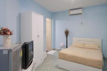 Пансион Aree's House