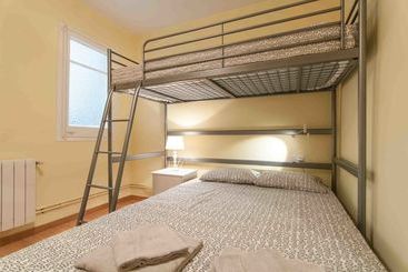 Go Bcn Apartments Castillejos