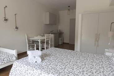 Apartmanszálloda Villa Fiamegou