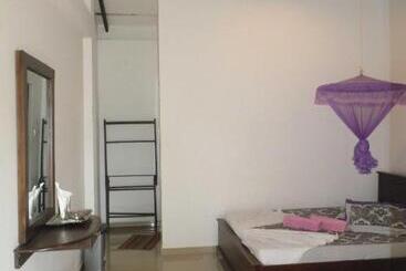 فندق Romana Rest Kataragama