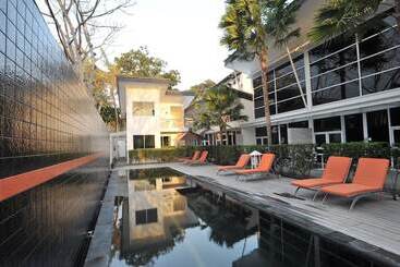 בית מלון כפרי Bali Yarra Villas Seminyak